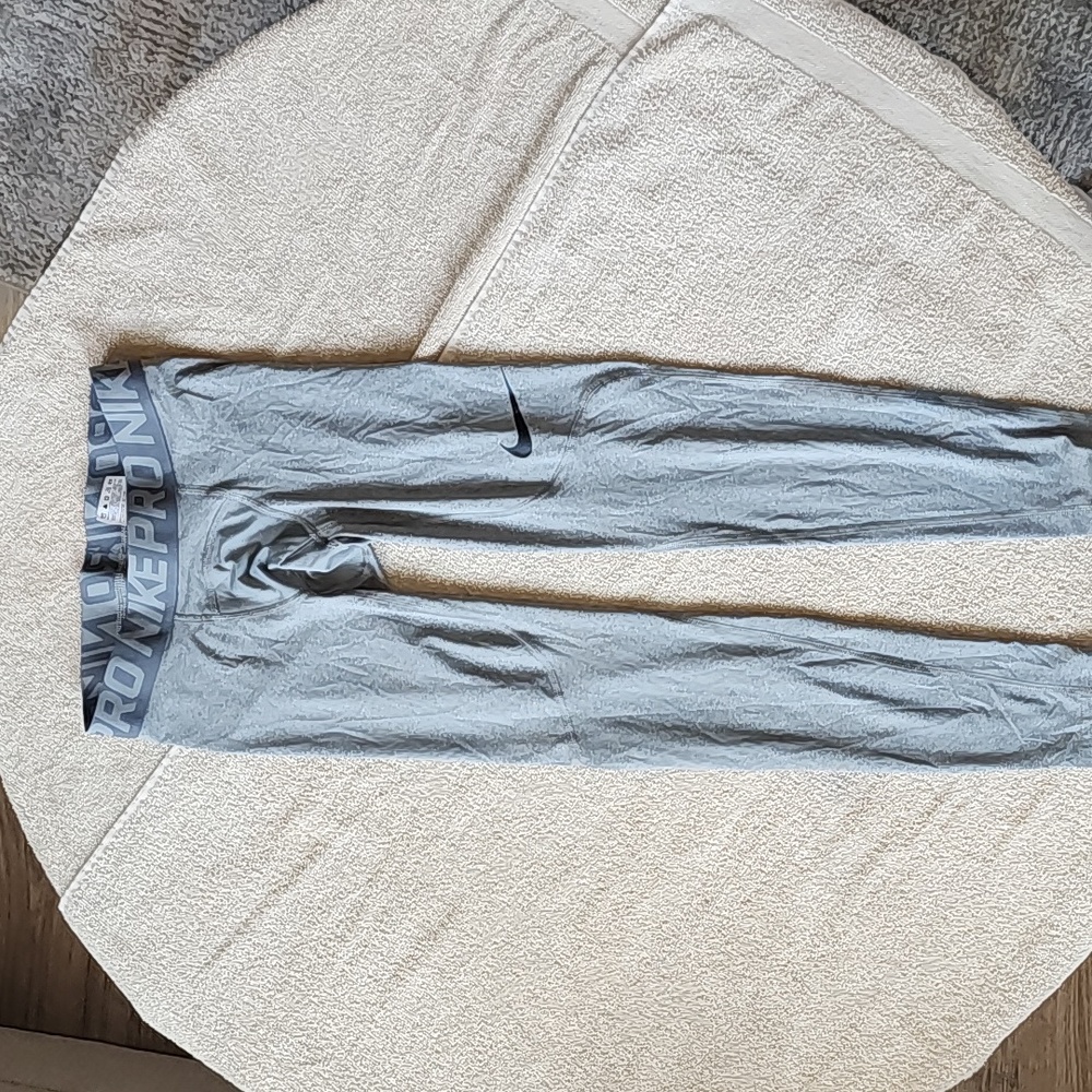 Nike Pro Dry Fit Athletic Tights/Leggings Small Grey